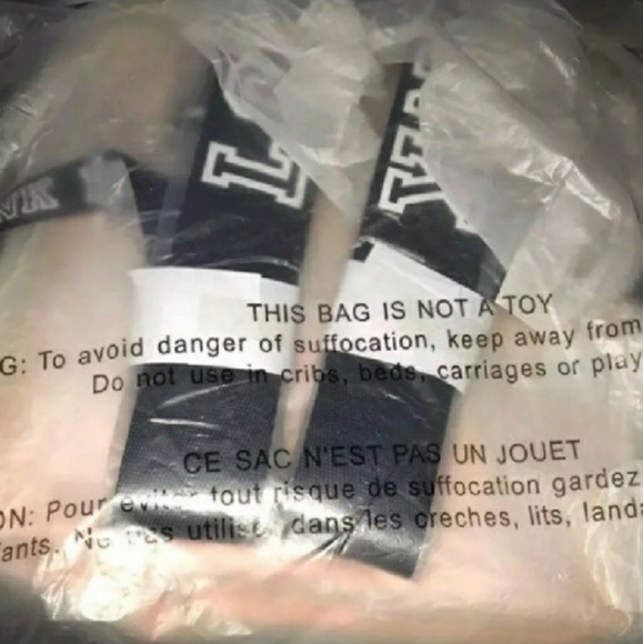 🆕PINK VS💕 MINI IREDESCENT BACKPACK - Picture 3 of 5